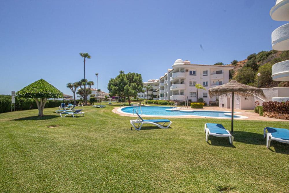 Wonderful 2 Bed Apartment With Stunning Sea Views Sitio de Calahonda Exterior foto